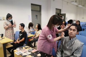 零基础学化妆必看！三家优质化妆学校推荐